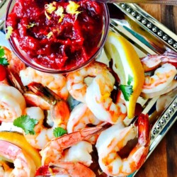 21 Day Fix Roasted Shrimp Cocktail with Cranberry Horseradish Chutney | Confessions of a Fit Foodie